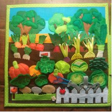 Książeczka edukacyjna "My little garden"