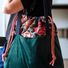 Duża czarno-zielona torba z kominem z żakardu w kwiaty