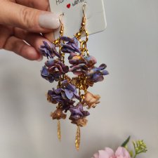Efektowne ręcznie robione kolczyki – romantyczna kompozycja z róż