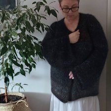 Sweter Earth