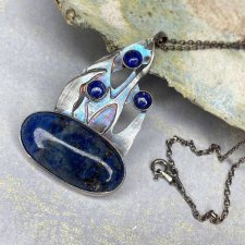 Naszyjnik z lapis lazuli w ogniu - płomień elegancji a1133