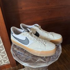NIKE SB 41