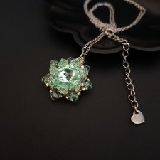 Zielony Naszyjnik z Koralikami i Kryształkami - Pastelowa Biżuteria Handmade dla Modnych Kobiet