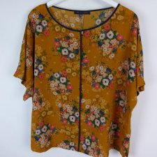 Marks & Spencer bluzka w kwiaty 18 / 46