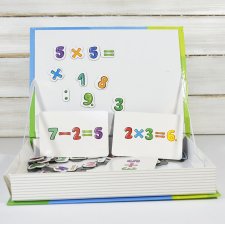 Puzzle magnetyczne. Cyferki