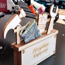 Pudełko skrzynka z narzędziami na bon upominkowy pieniądze