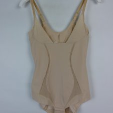 Maidenform body / M