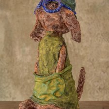Pies w okularach – dekoracyjna rzeźba