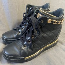 Guess koturny 36