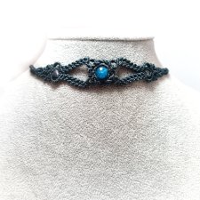 Pulsar apatyt i agat w makramie ażurowy choker pleciony mikro makrama