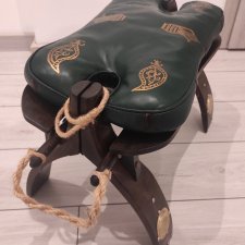 Stołek vintage z lat 60./70. – Nowe Życie Mebla