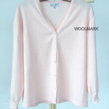 zapinany sweter basic schurwolle L