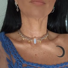 z opalitem choker