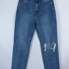 Pretty Little Thing straight jeans dziury 10 / 38