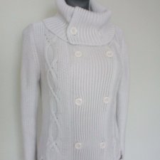 F&F - SWETER