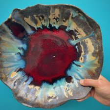Owocarka, Ceramiczna misa "Kosmiczny Zachód"