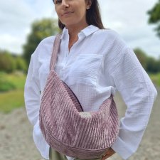 Sztruksowa torba hobo Wrzosowa