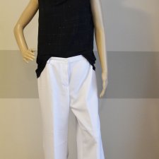 Elegancka bluzeczka damska z metaliczną nitką – styl i wygoda w jednym!
