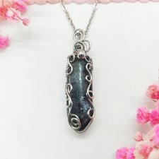 Naszyjnik Larvikit stal chirurgiczna wisiorek handmade wirewrapping