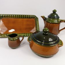 Zestaw ceramicznych naczyń, vintage