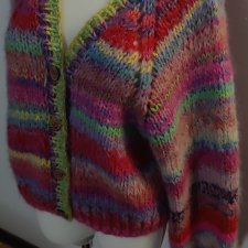 sweter damski ręcznie zrobiony