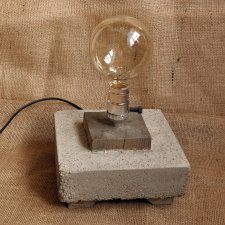 Lampa ze starego drewna i betonu, loft, unikat /4/