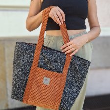 Duża torba miejska z plecionki Czarno-Ruda