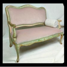 kanapa sofa stylizowana cottagecore vintage po renowacji