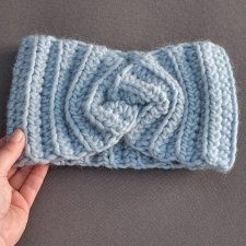 Jesienny must-have: OPASKA na włosy handmade – robiona na SZYDEŁKU – BŁĘKITNA (niebieska, akwamaryna) - GABO WOOL