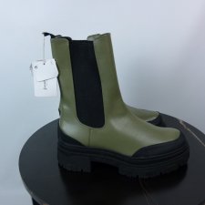 Stradivarius botki ekoskóra khaki z metką 41 26,5 cm