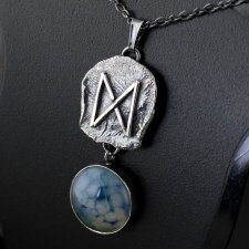 Runa Dagaz z agatem wężowym - srebrny amulet przemiany