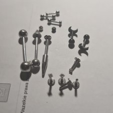Piercing komplet kolczyków labrety, sztangi, małe i duże