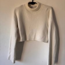 Krótki kremowy sweter z kolekcji ZARA Knitwear