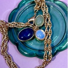 ❦❦ naszyjnik z kamiennymi zawieszkami ❦❦