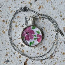 Wisiorek różowy kwiat