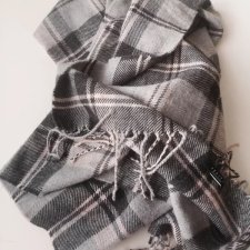 Mohito - szary szalik krata