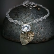 Amulet z cyrkonem i kryształem górskim