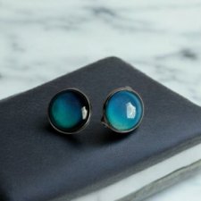 Klipsy "Aurora" – Srebrna zorza w odcieniach niebiesko-zielonych