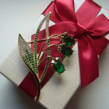 BROSZKA KWIATY NA GAŁĄZCE