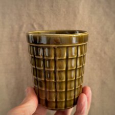 Kubek Irena klasyk PRL w rzadki oliwkowym kolorze