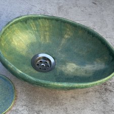 Umywalka ceramiczna do małej łazienki