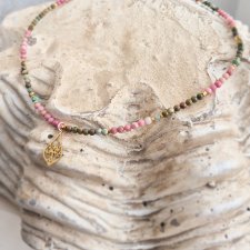 naszyjnik z rodonitu i ryolitu