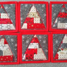 świąteczne podkładki pod kubek, na stół