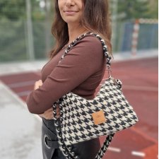 Torebka w pepitkę z puchatej tkaniny Beżowo-Czarna