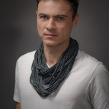 Naszyjnik dzianinowy szary melanż