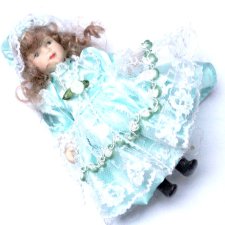 porcelanowa KOLEKCJONERSKA LALECZKA vintage