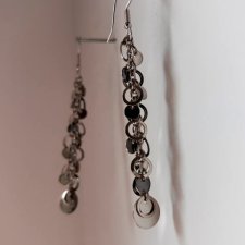 Oryginalne kolczyki handmade w stylu artystycznym.