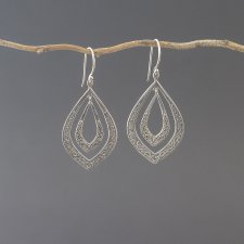 Srebrne kolczyki w orientalnym stylu