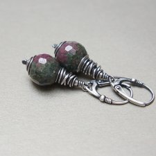 Zoisyt z rubinem vol. 8- kolczyki