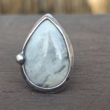 Szarość - pierścionek regulowany